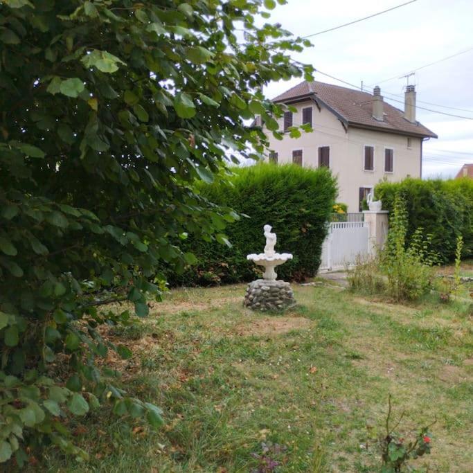 Appartement Verdoyant Au Bord Du Lac Leman Entre Evian Et Thonon Dans Une Villa Publier Esterno foto
