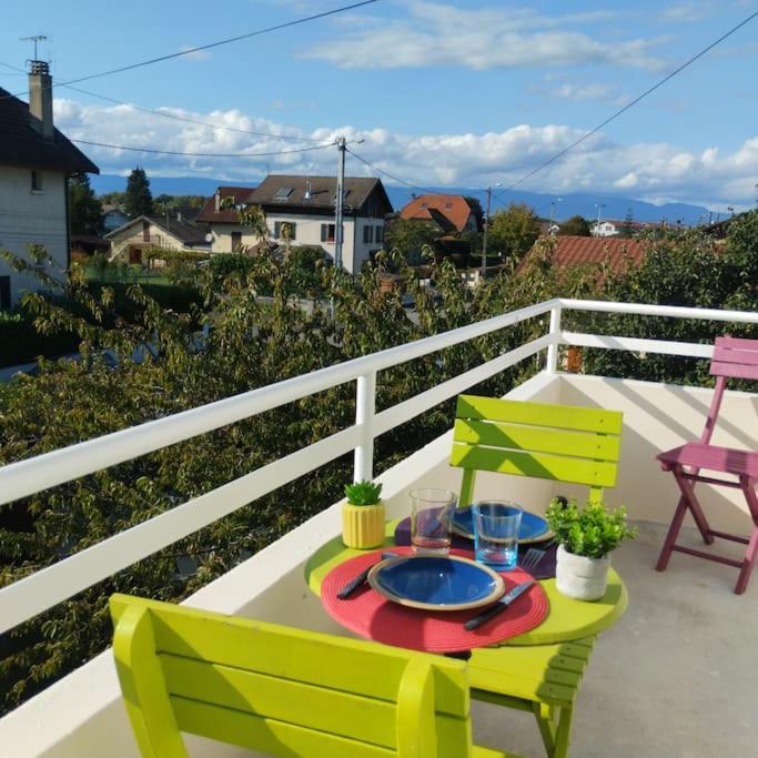 Appartement Verdoyant Au Bord Du Lac Leman Entre Evian Et Thonon Dans Une Villa Publier Esterno foto