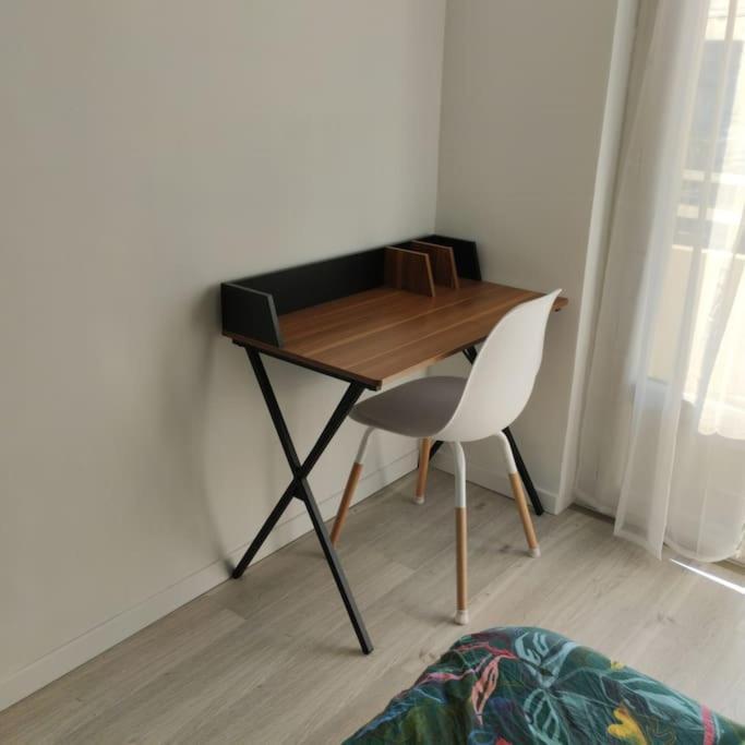 Appartement Verdoyant Au Bord Du Lac Leman Entre Evian Et Thonon Dans Une Villa Publier Esterno foto