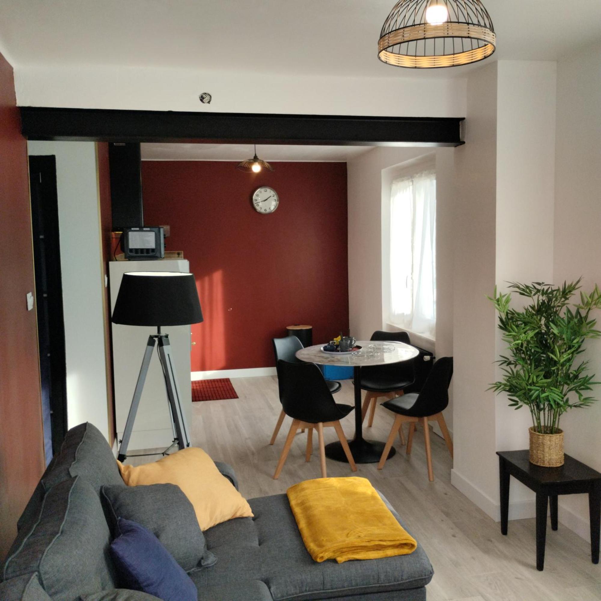 Appartement Verdoyant Au Bord Du Lac Leman Entre Evian Et Thonon Dans Une Villa Publier Esterno foto
